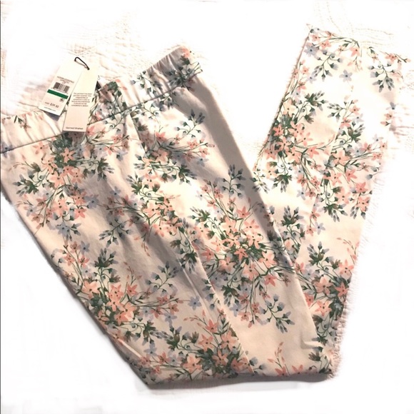 Calvin Klein Pants - Calvin Klein Floral pants 🌸🌺🌸